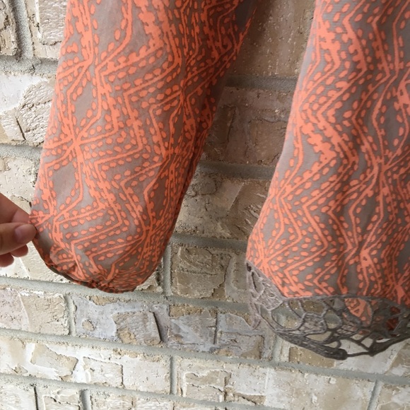 Blu Pepper BOHO Crochet Blouse Size Small - Picture 5 of 8